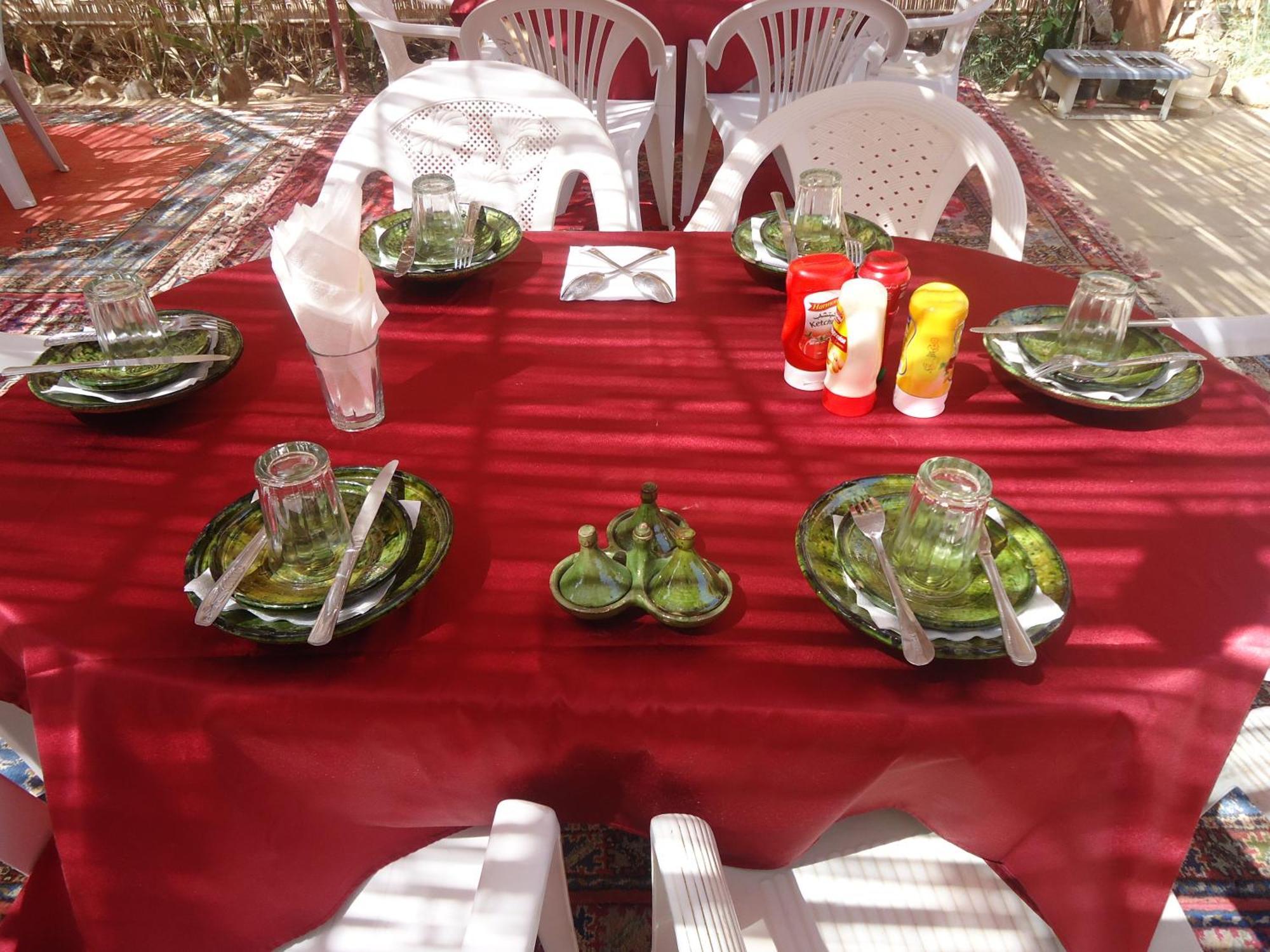 Auberge L'Oasis Foum Zguid Ngoại thất bức ảnh